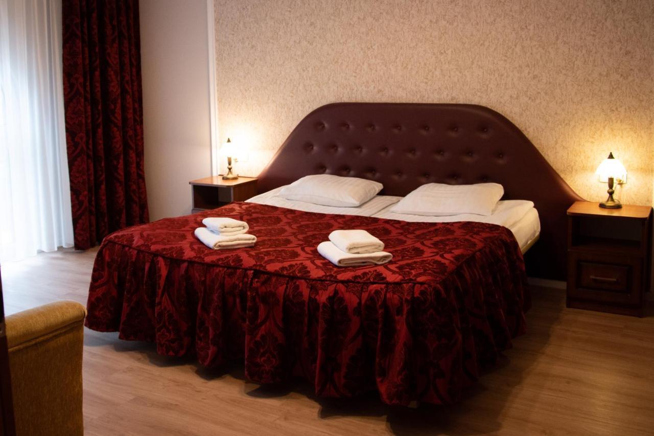 Bed & Breakfast Gosciniec Kaszubski 3*